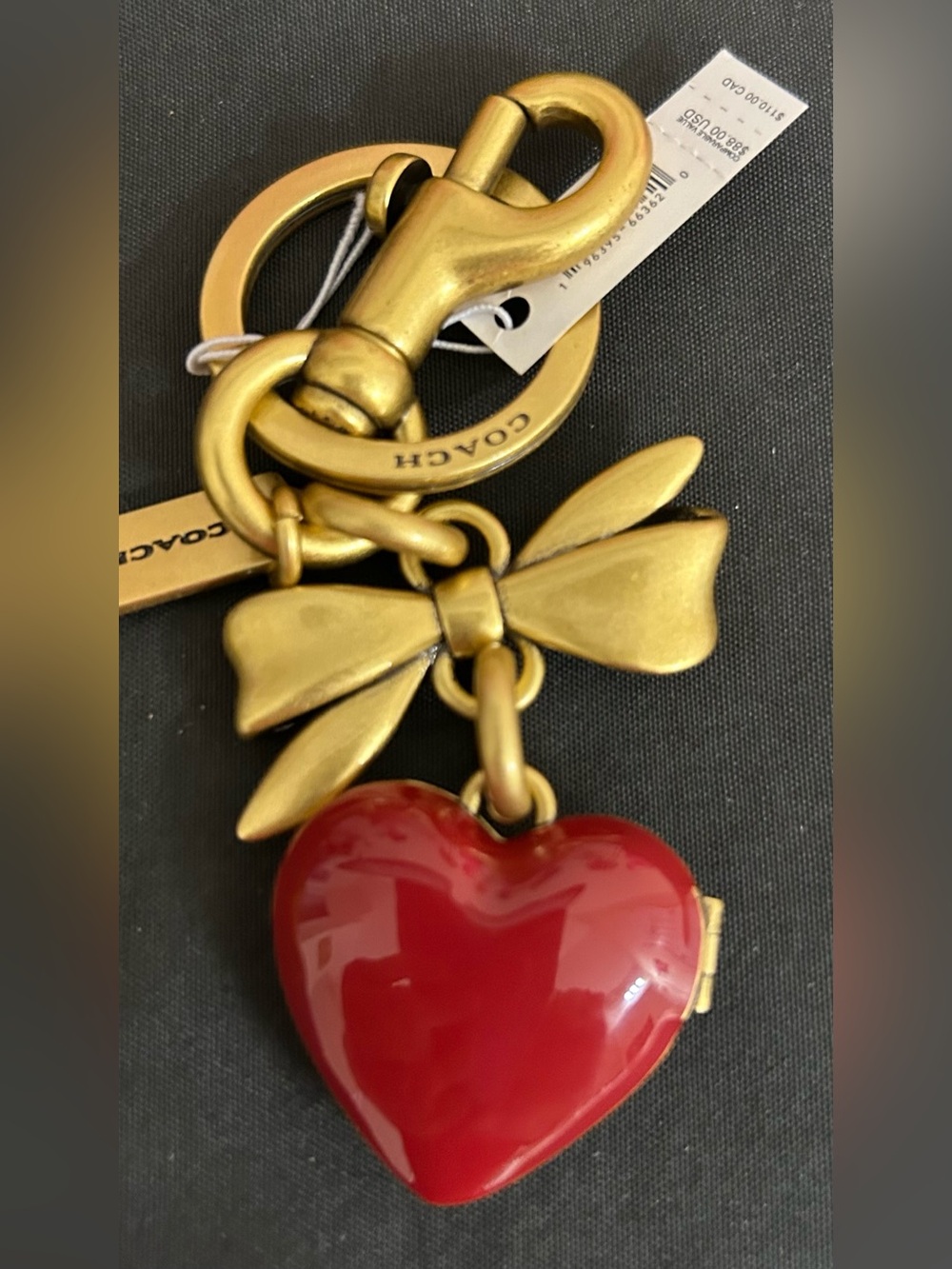 NWT COACH Red Heart & Gold Bow Keychain Keyring - Picture 2 of 5